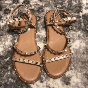 Steve Madden Travel Tan sandal